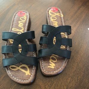 Black flat sandals